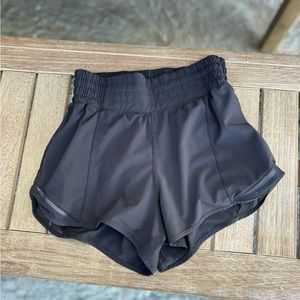 Lululemon Hotty Hot 2.5 Black